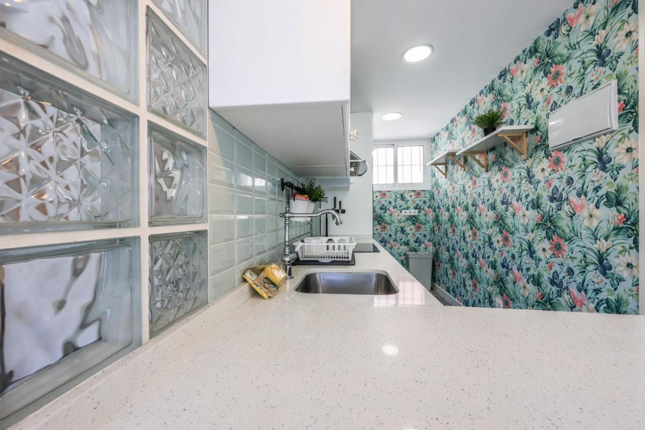 Apartamento Para 5 Personas Cerca De Ifema Y Aeropuerto Alquiler Temporal Madrid Esterno foto