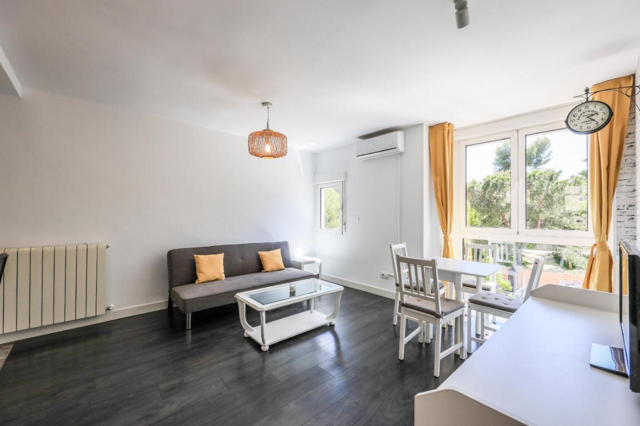 Apartamento Para 5 Personas Cerca De Ifema Y Aeropuerto Alquiler Temporal Madrid Esterno foto