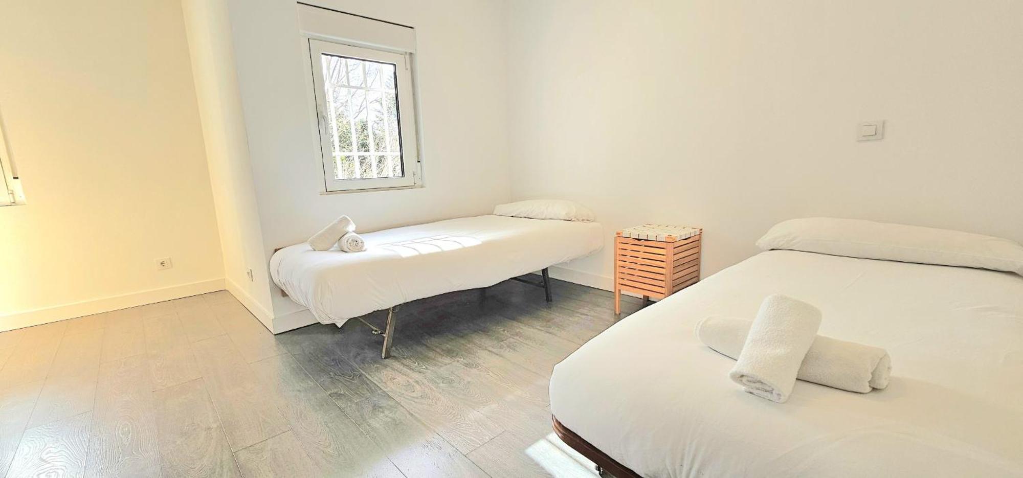 Apartamento Para 5 Personas Cerca De Ifema Y Aeropuerto Alquiler Temporal Madrid Esterno foto